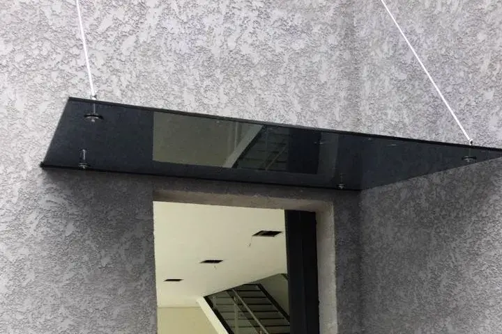 tirante para cobertura de vidro